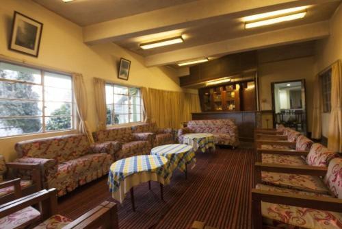 Darjeeling Tourist Lodge Экстерьер фото